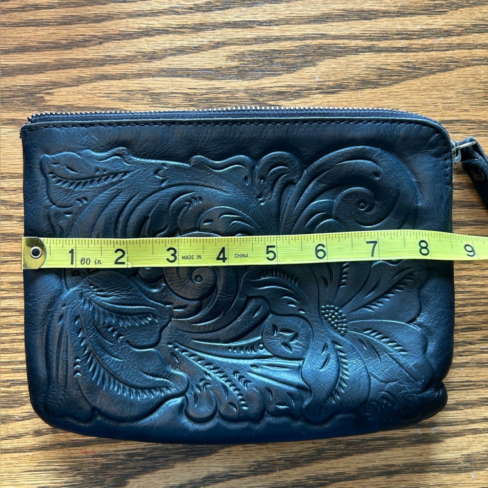 Patricia Nash Black Leather Bag with Floral Tooling Detail Zip Closure - Picture 8 of 9